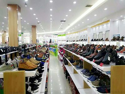 郎溪金太阳鞋服连锁 一站式鞋服购物新体验