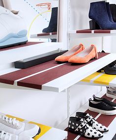 鞋服店的经营之道 如何打造受欢迎的时尚购物空间